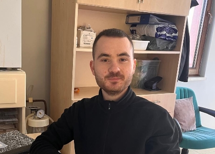 Sağlık Personeli Yasin ÇETİN